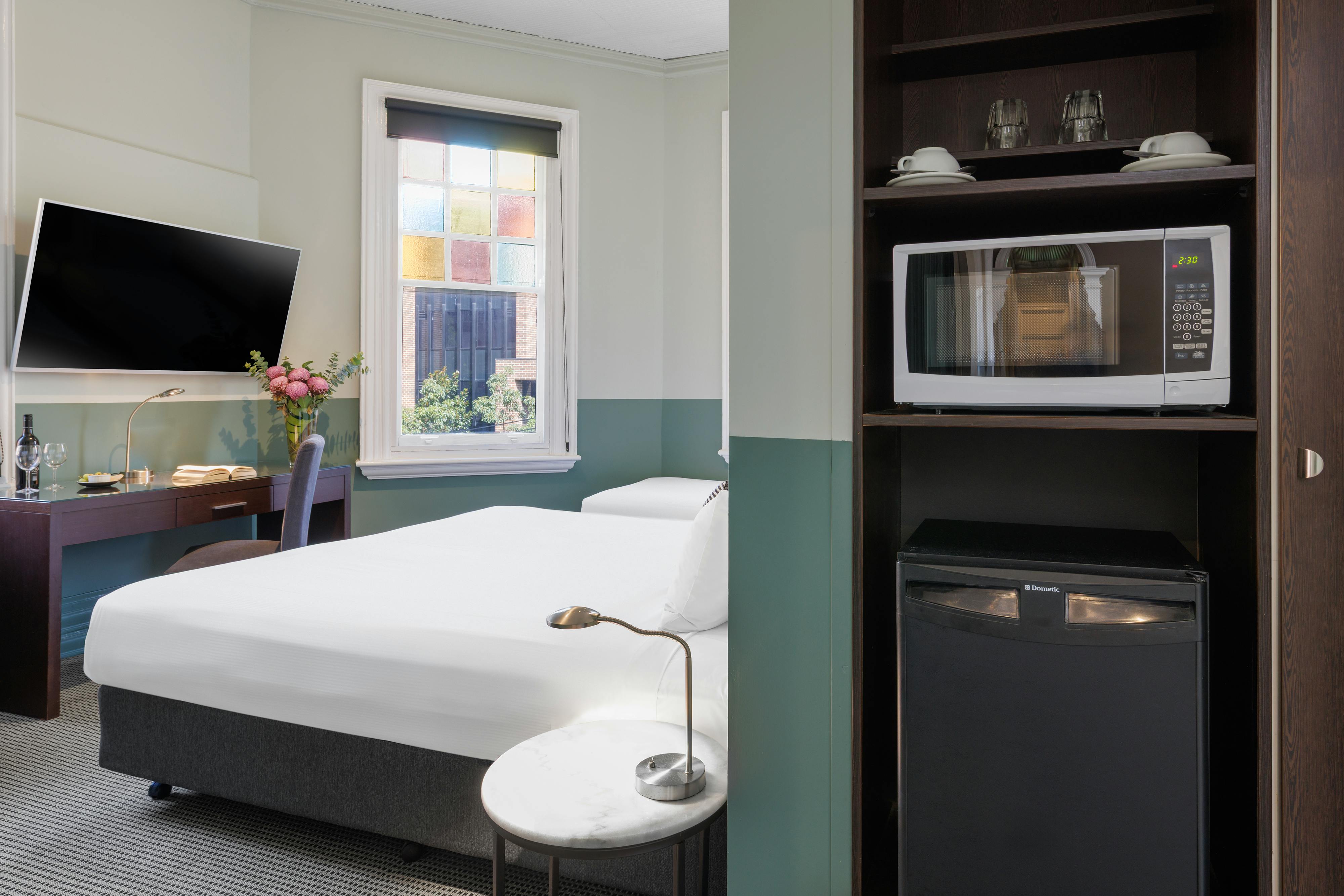 Executive Triple Room 3